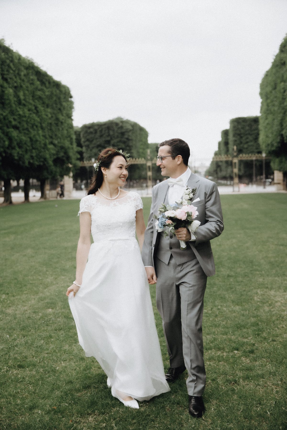 Mariage civil au Jardin du Luxembourg a Paris - photo 10