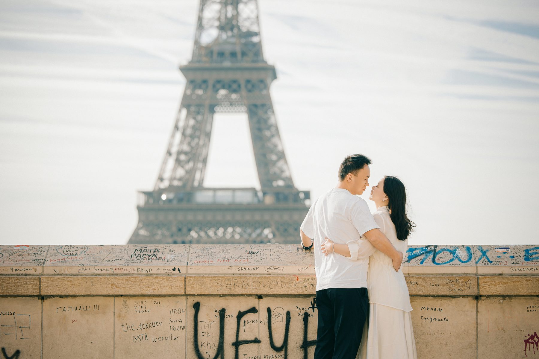 Eiffel Tower couple session
